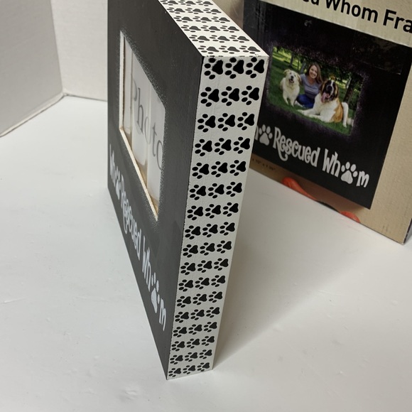 Cobble Creek | Who Rescued Whom Dog Pet Picture Frame | Distressed Wooden Frame - Picture 6 of 9